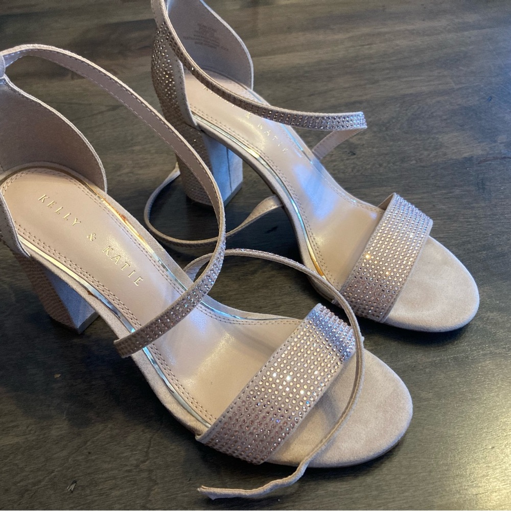 Kelly & Katie Block Heel Sandals - Blush/Rose Gold